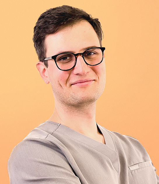 dr n. med. Jakub Kobecki, Proktolog, Chirurg Ogólny